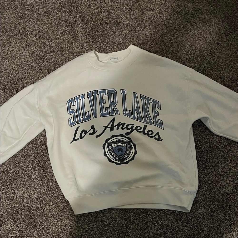 Abercrombie & Fitch White Crewneck Sweater